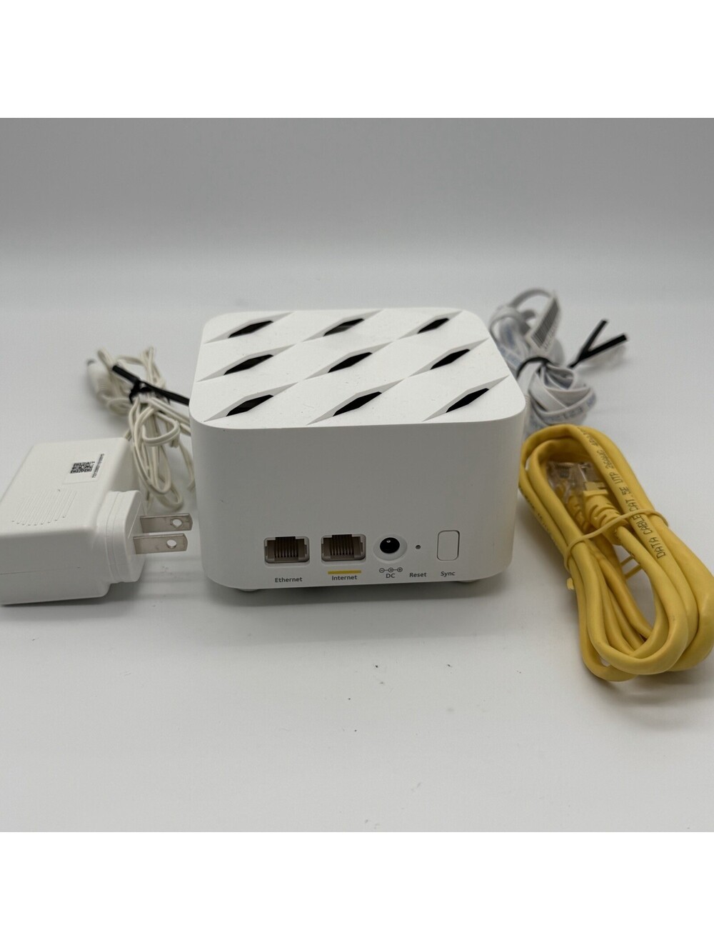NETGEAR Orbi RBR10 AC1200 Mesh WiFi Router Bundle Power Adapter Tested - Picture 2 of 4